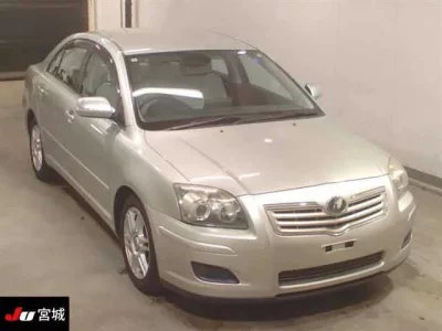 Toyota AVENSIS SEDAN