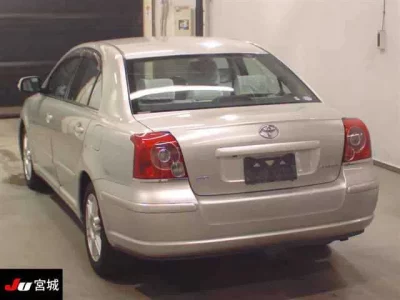 Toyota AVENSIS SEDAN