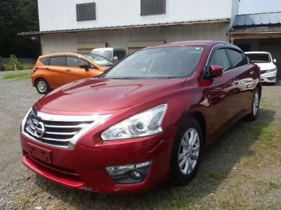 Nissan TEANA