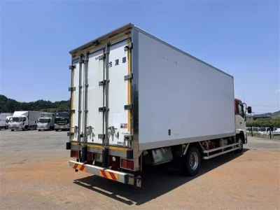 Nissan CONDOR