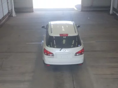 Nissan WINGROAD
