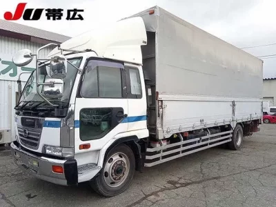 Nissan CONDOR