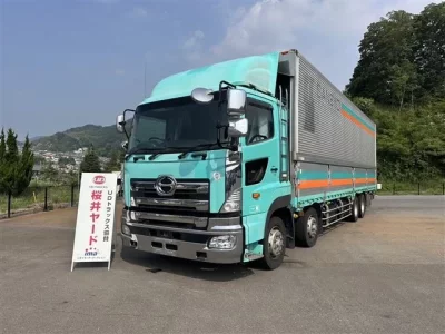 Hino TRUCK