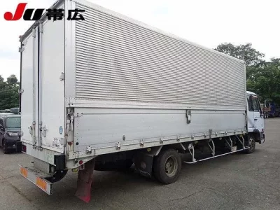 Nissan CONDOR