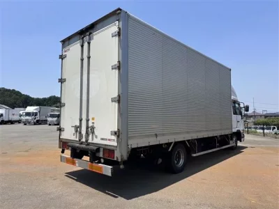 Nissan CONDOR