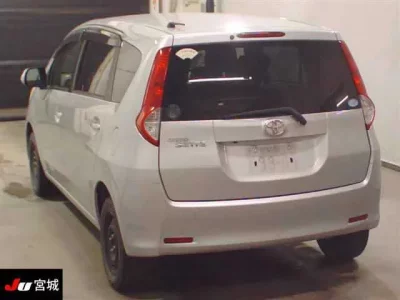 Toyota PASSO SETTE