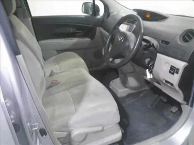 Toyota PASSO SETTE