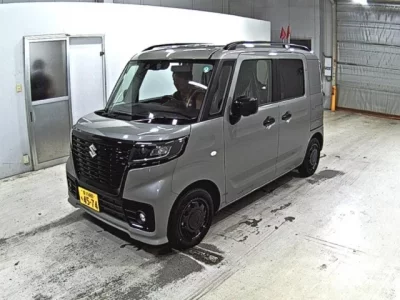 Suzuki SPACIA BASE