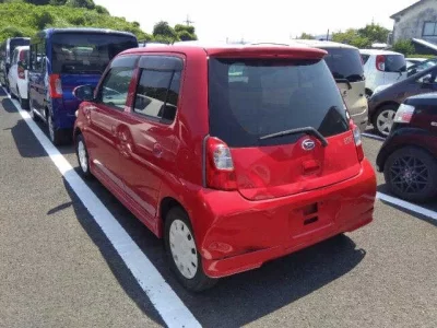 Daihatsu Esse