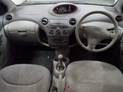 Toyota PLATZ