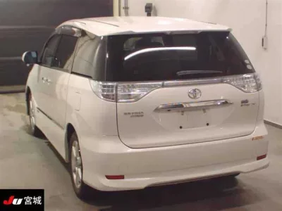 Toyota ESTIMA HYBRID