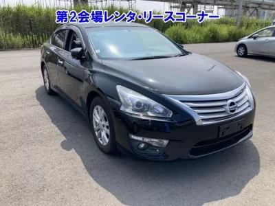 Nissan TEANA