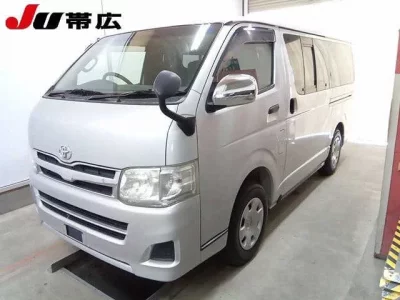 Toyota REGIUS ACE VAN