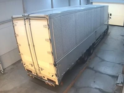 Hino TRUCK