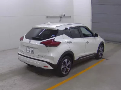 Nissan KIX