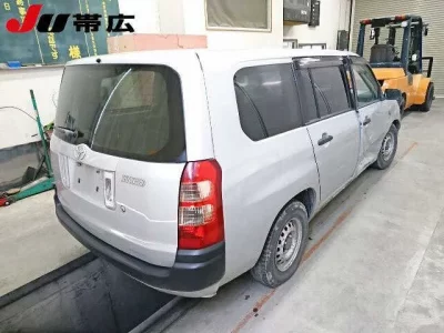 Toyota SUCCEED