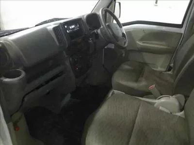 Mitsubishi MINICAB VAN