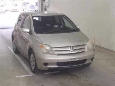 Toyota IST