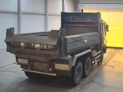 Hino TRUCK