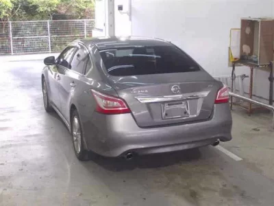 Nissan TEANA