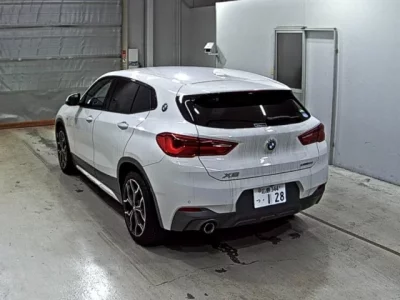 BMW X2