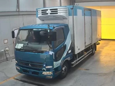 Mitsubishi FUSO FIGHTER