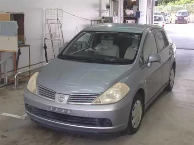 Nissan TIIDA LATIO