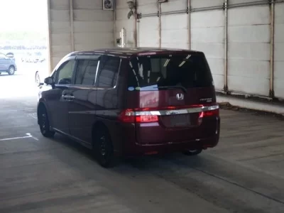Honda STEP WAGON