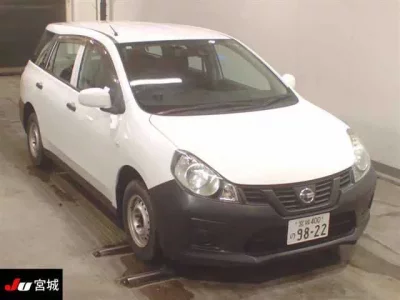 Nissan AD
