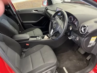 Mercedes-Benz B CLASS