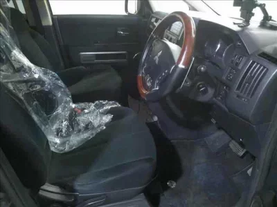 Mitsubishi DELICA D5