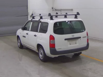 Toyota SUCCEED