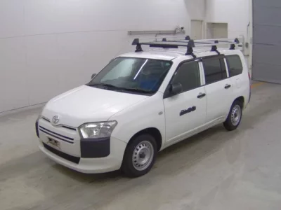 Toyota SUCCEED