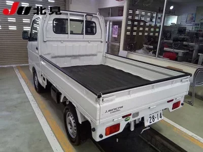 Mitsubishi MINICAB TRUCK