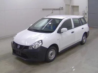 Nissan AD