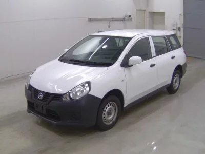 Nissan AD