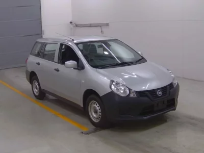 Nissan AD