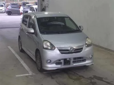 Daihatsu MIRA E S