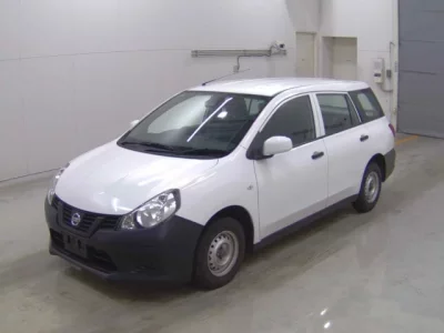 Nissan AD