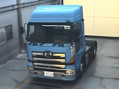 Hino TRUCK