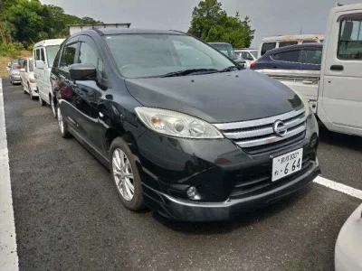 Nissan LAFESTA