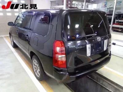 Toyota SUCCEED