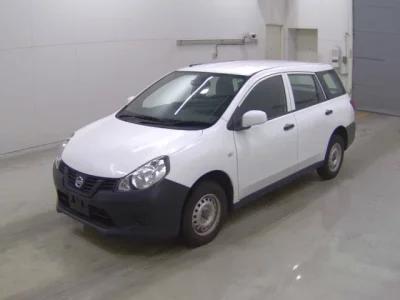 Nissan AD