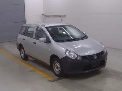 Nissan AD