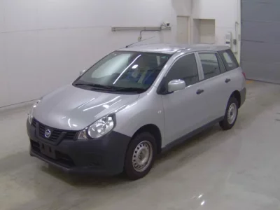 Nissan AD
