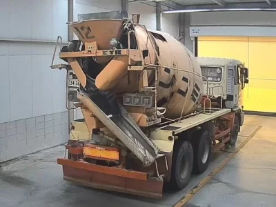 Hino TRUCK