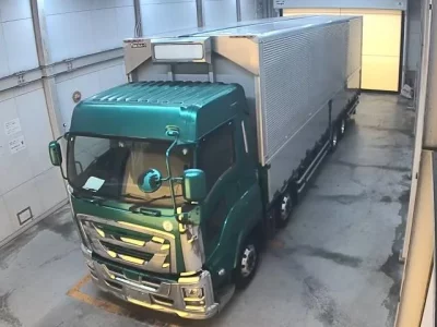 Isuzu TRUCK