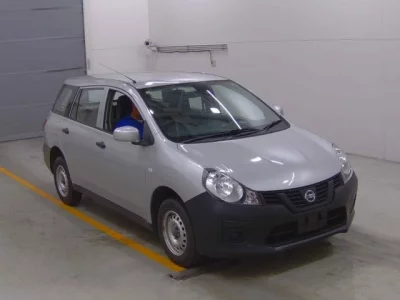 Nissan AD