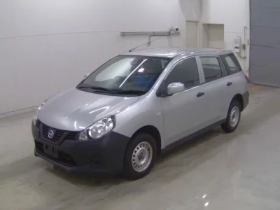 Nissan AD