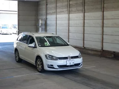 Volkswagen GOLF VARIANT